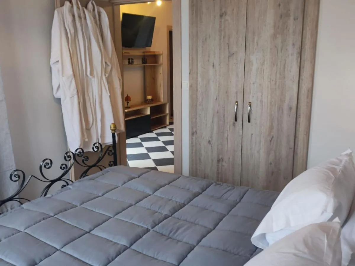Apartment Fioravante Argostoli  Greece
